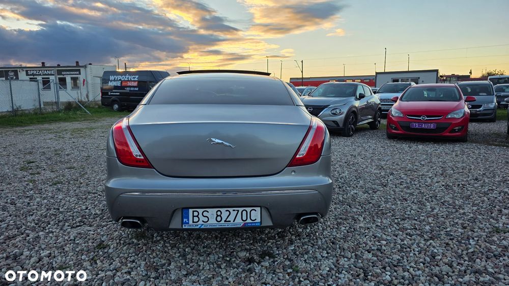 Jaguar XJ 3.0 D V6 Premium Luxury - 7
