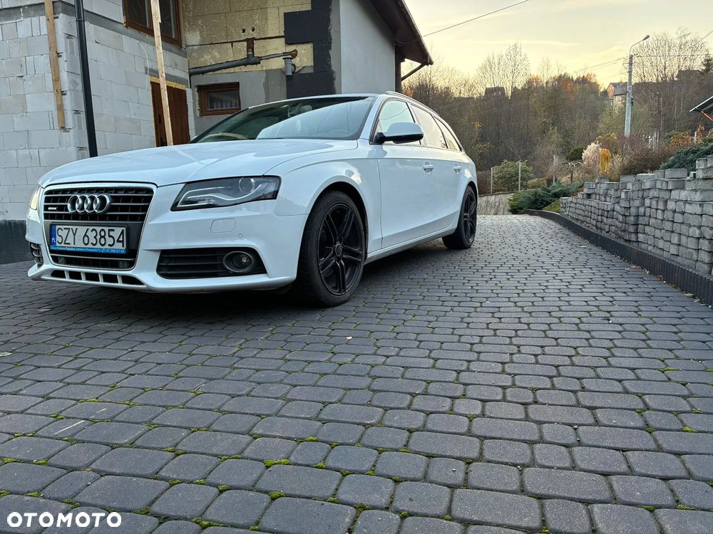 Audi A4 Avant 2.0 TDI Quattro - 13