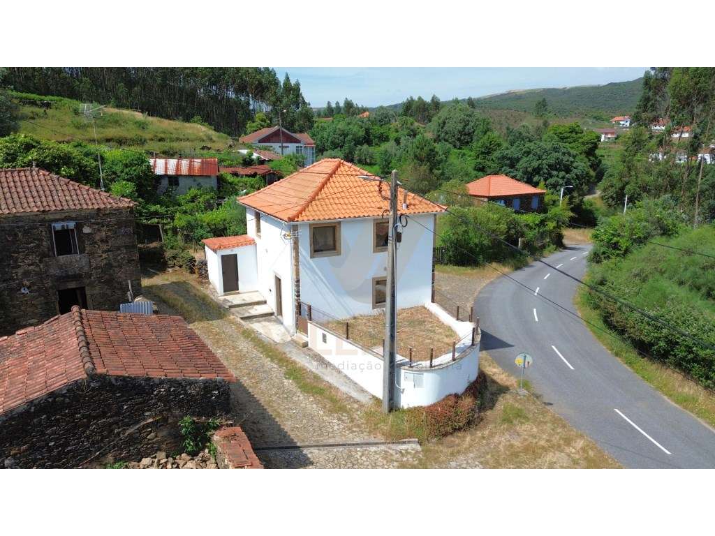 Moradia Típica Portuguesa em Pedra - Cabração, Ponte de Lima - Grande imagem: 4/18