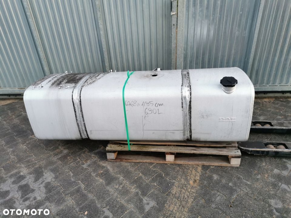 ZBIORNIK PALIWA DAF XF CF E6 690L 1945569 - 1