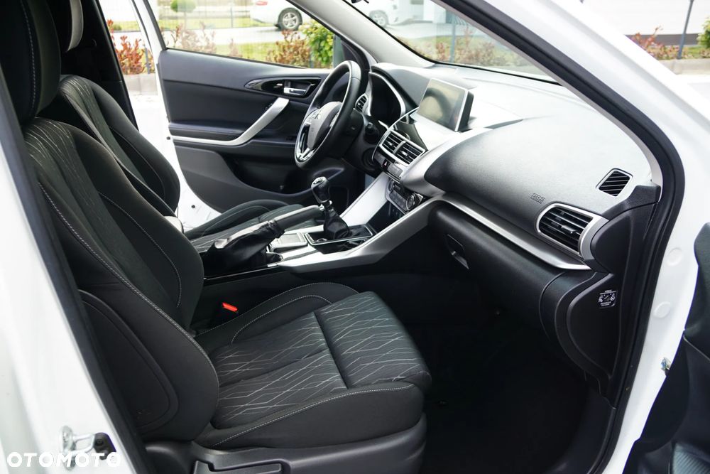 Mitsubishi Eclipse Cross 1.5 T-MIVEC ClearTec 2WD Intro Edition - 21