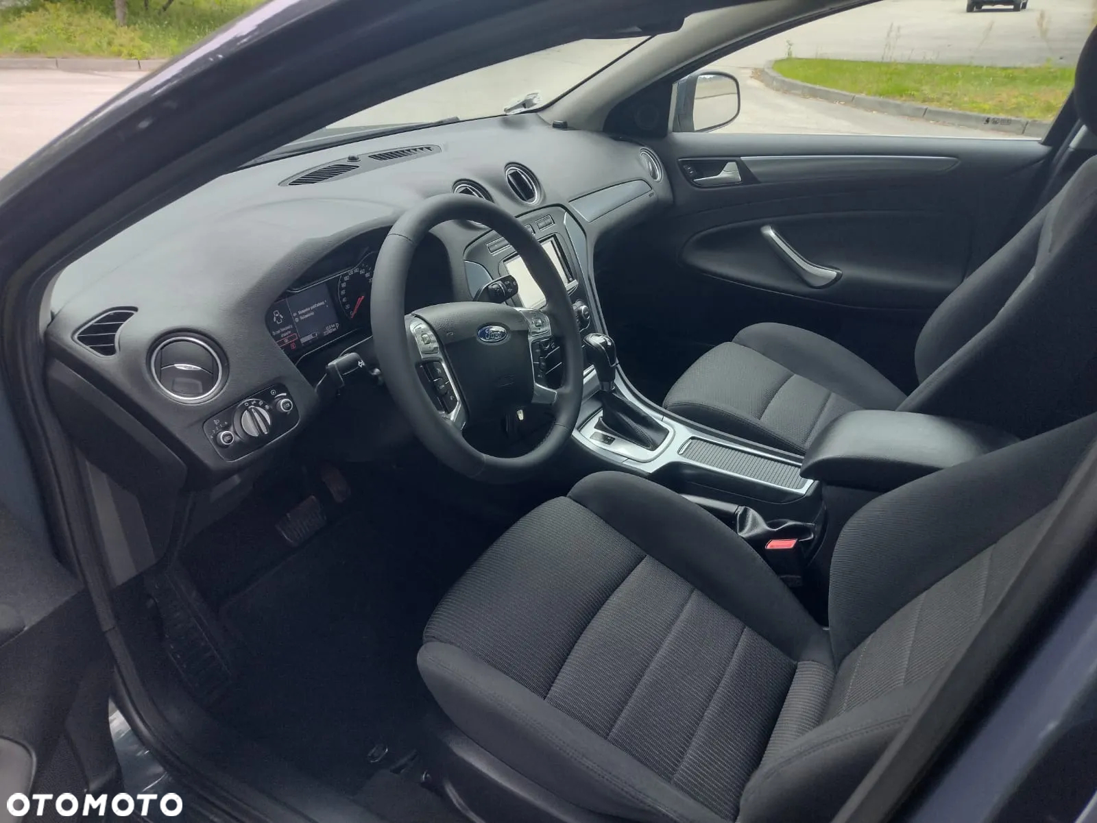 Ford Mondeo 2.0 TDCI Titanium - 14