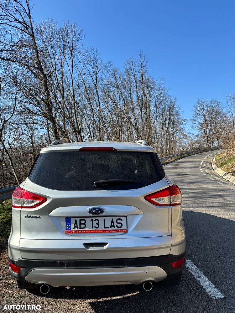 Ford Kuga 2.0 TDCi Powershift 4WD Titanium - 17