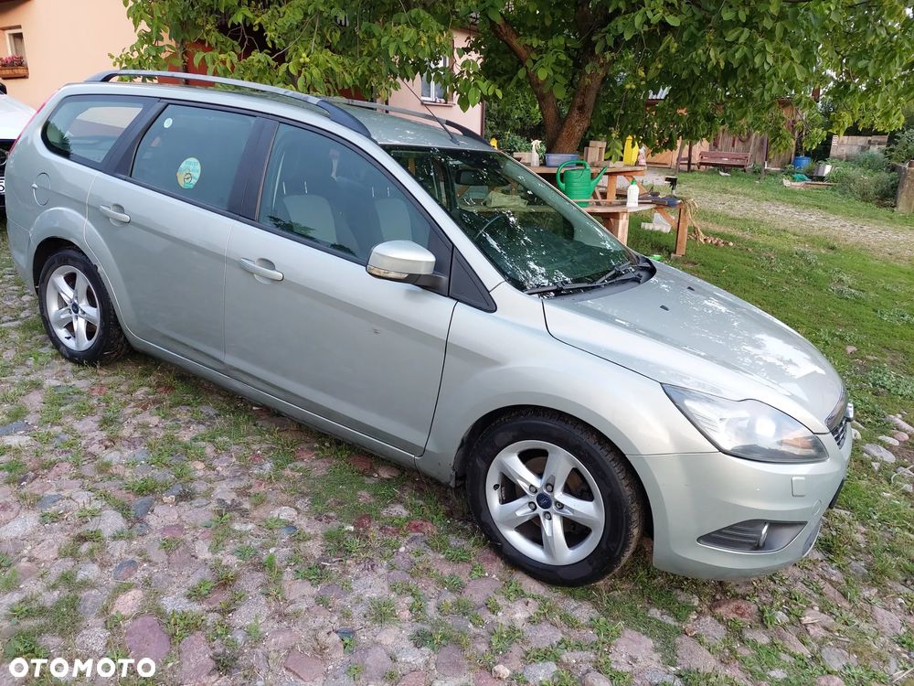 Ford Focus 1.6 Ti-VCT Trend + - 14