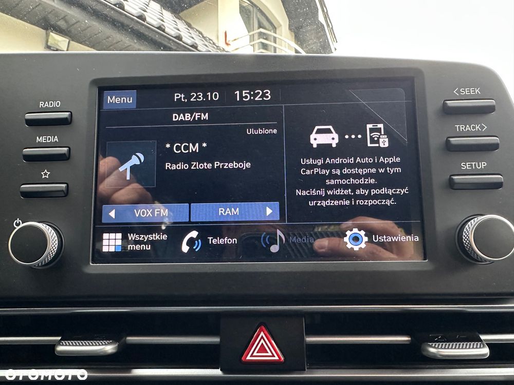 Hyundai Elantra - 10