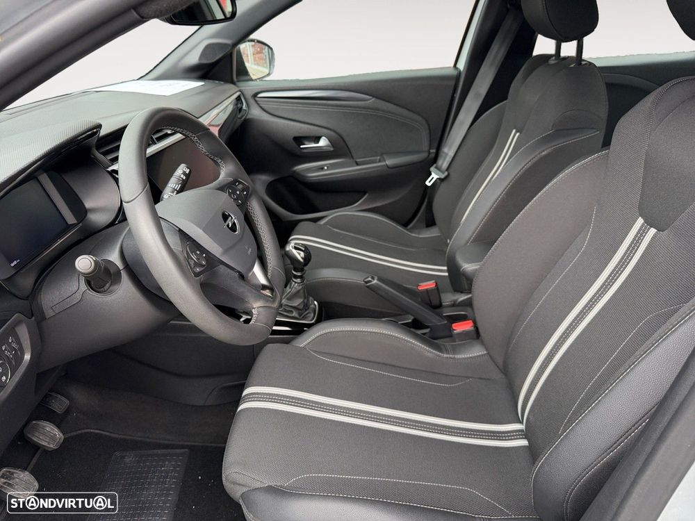 Opel Corsa 1.2 T GS - 9