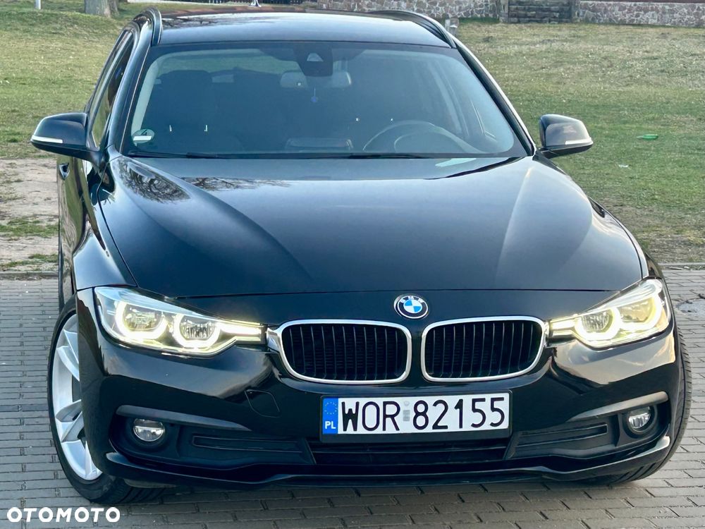 BMW Seria 3 318d - 10