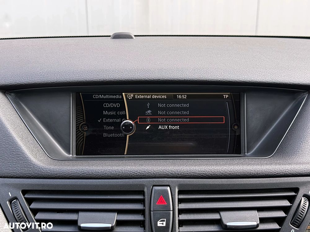 BMW X1 xDrive18d - 14