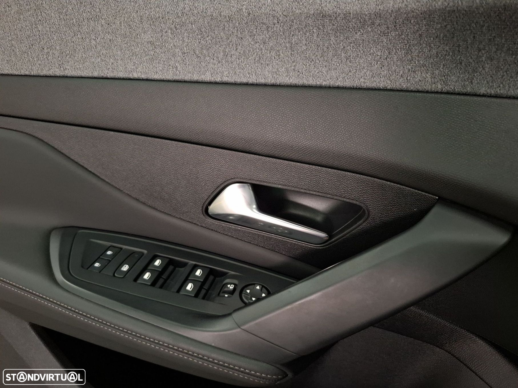 Peugeot 308 1.2 PureTech Allure - 21