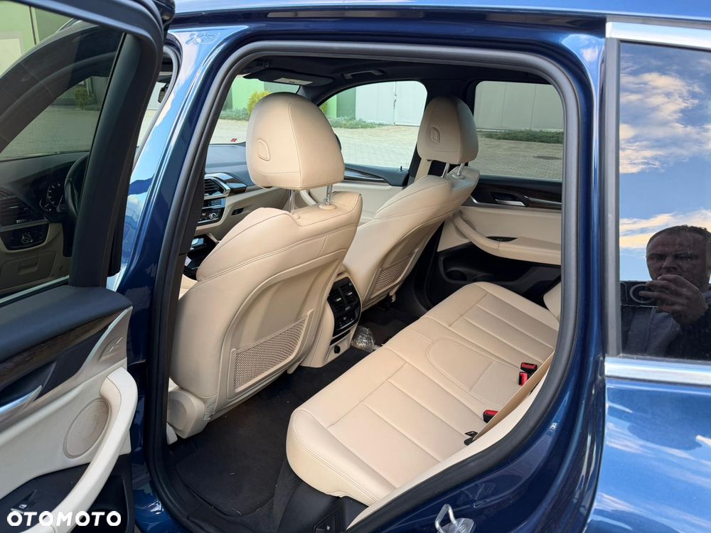 BMW X3 xDrive30i M Sport - 24