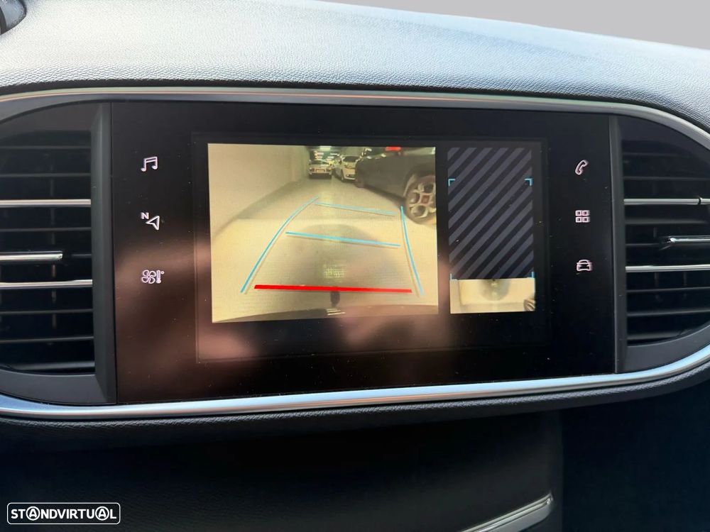 Peugeot 308 SW 1.2 PureTech Style - 19