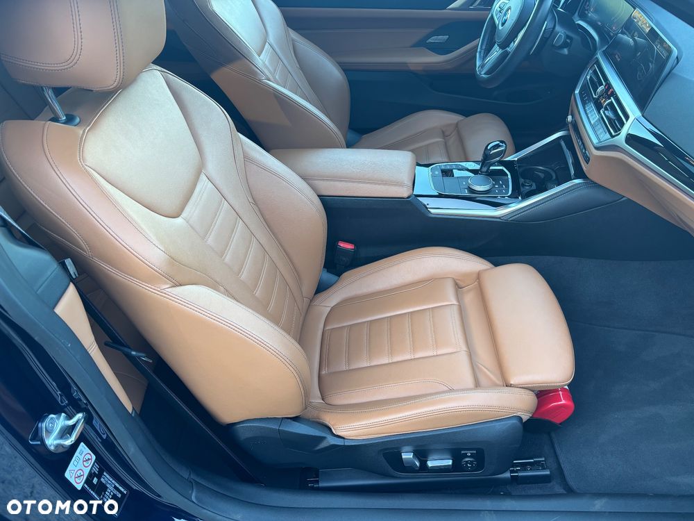 BMW Seria 4 M440i xDrive mHEV sport - 12