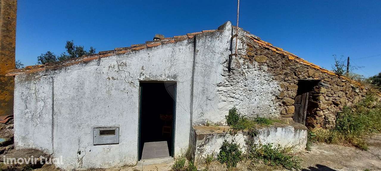 Moradia T3 para venda - Grande imagem: 2/13