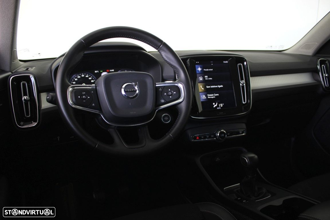 Volvo XC 40 2.0 D3 Momentum - 16