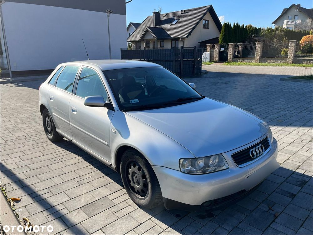 Audi A3 Sportback 1.6 Ambition - 2