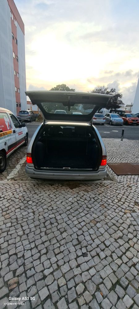 Mercedes-Benz E 220 CDI Elegance - 6