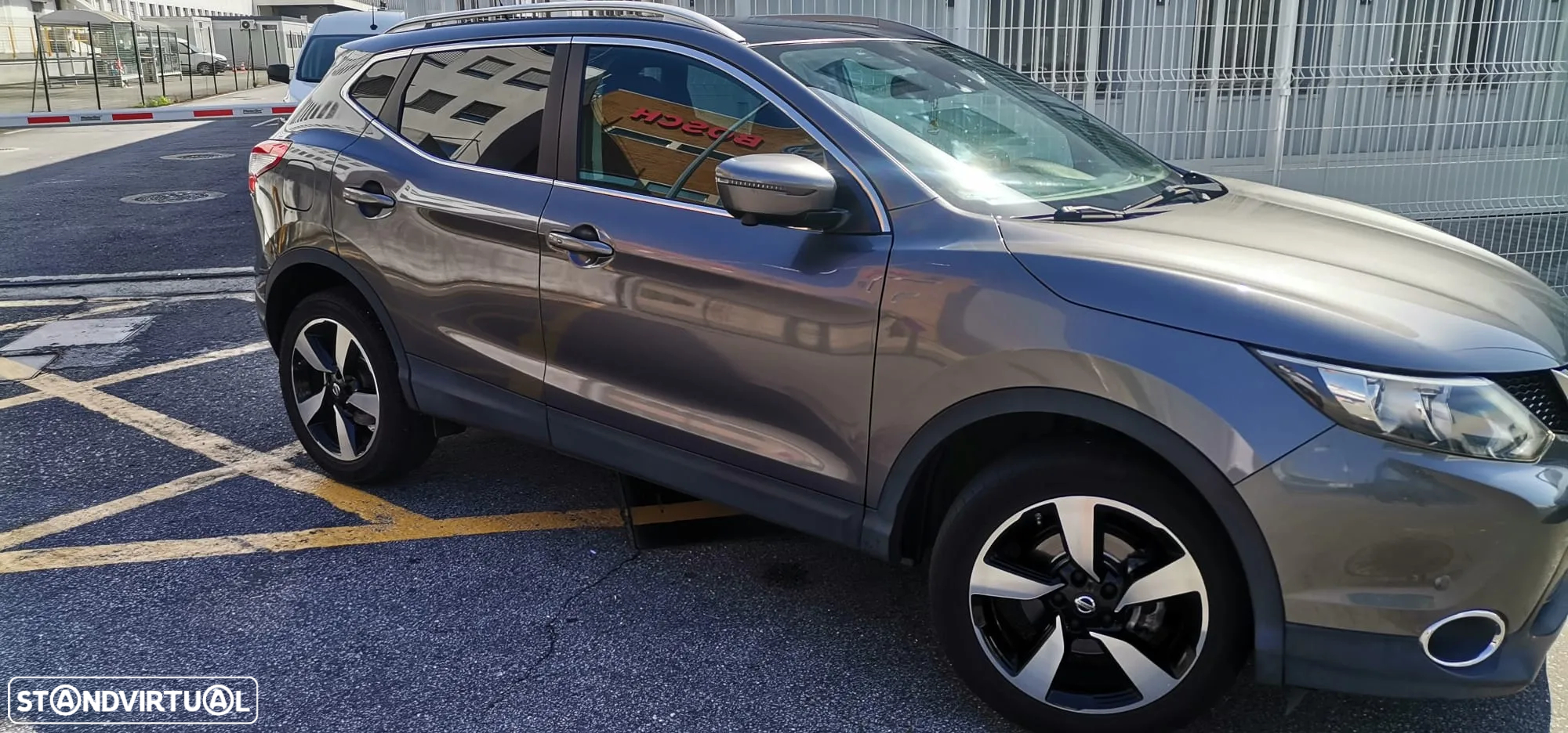 Nissan Qashqai 1.2 DIG-T N-Connecta - 3