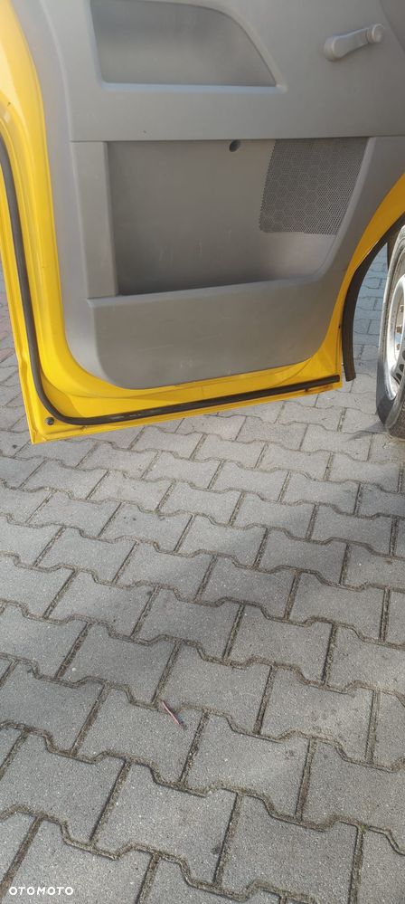 Volkswagen TRANSPORTER - 16