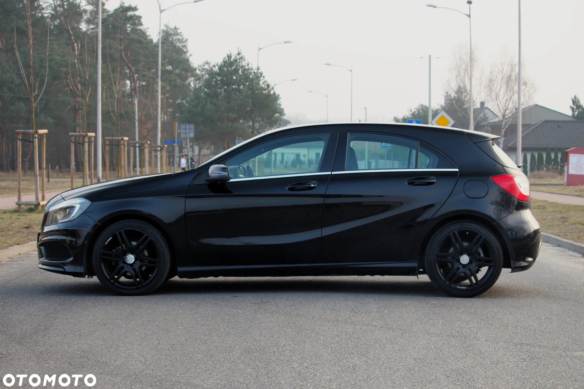 Mercedes-Benz Klasa A 180 d 7G-DCT AMG Line - 6