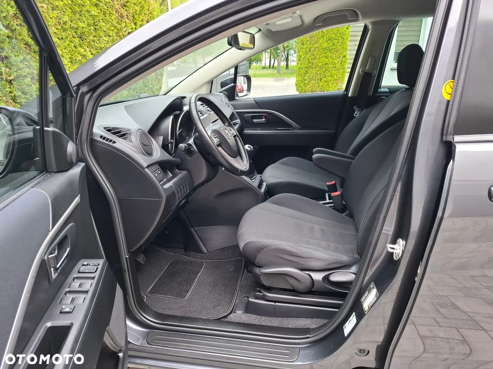 Mazda 5 - 19