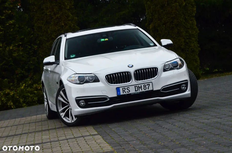 BMW Seria 5 520d Touring Luxury Line - 7