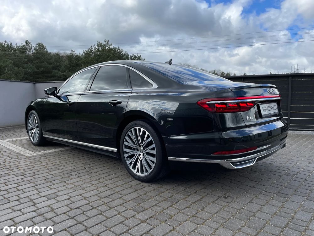 Audi A8 55 TFSI quattro tiptronic - 12