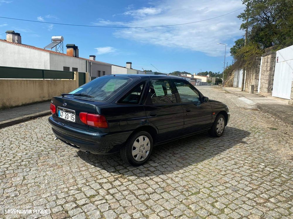 Ford Escort 1.4 CLX - 1
