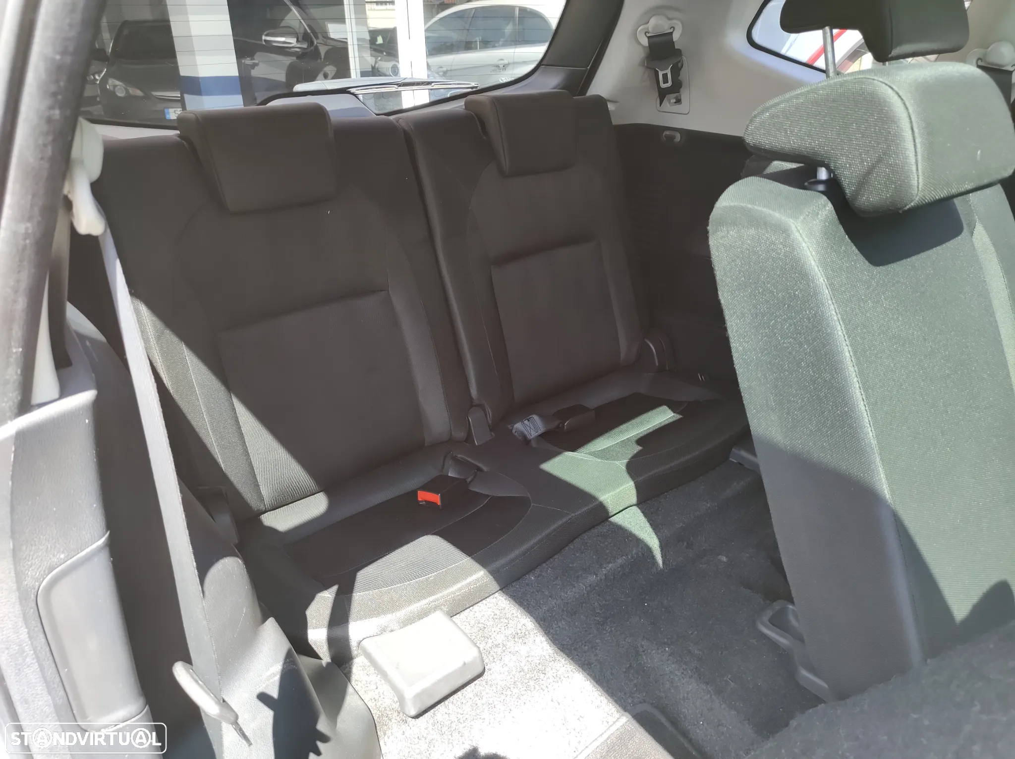 Nissan Qashqai +2 1.5 dCi Tekna Premium 17 - 15