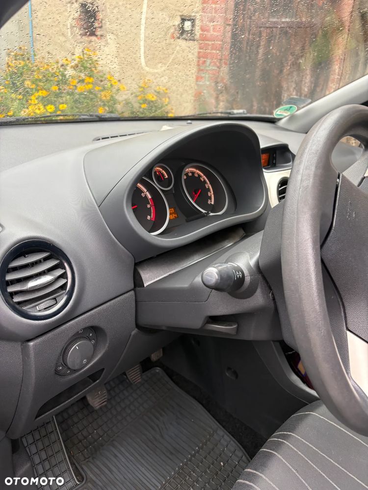 Opel Corsa 1.0 12V - 11