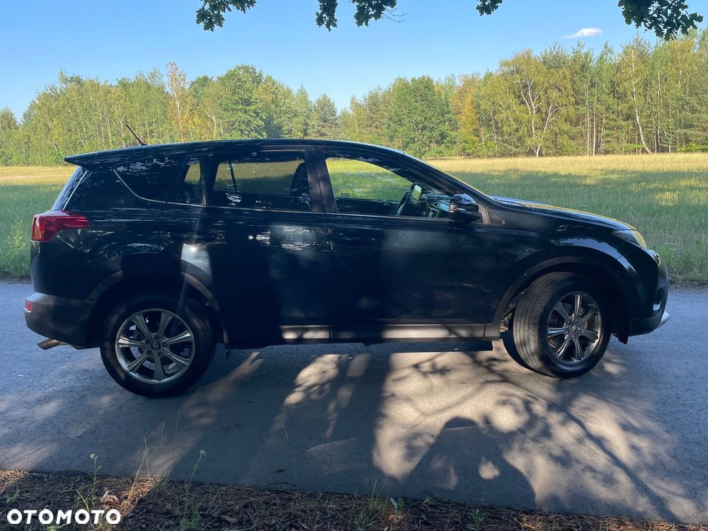 Toyota RAV4 2.0 D-4D Premium - 4