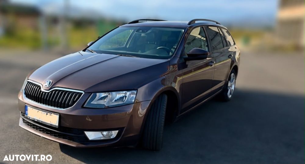 Skoda Octavia 2.0 TDI DSG Style - 2
