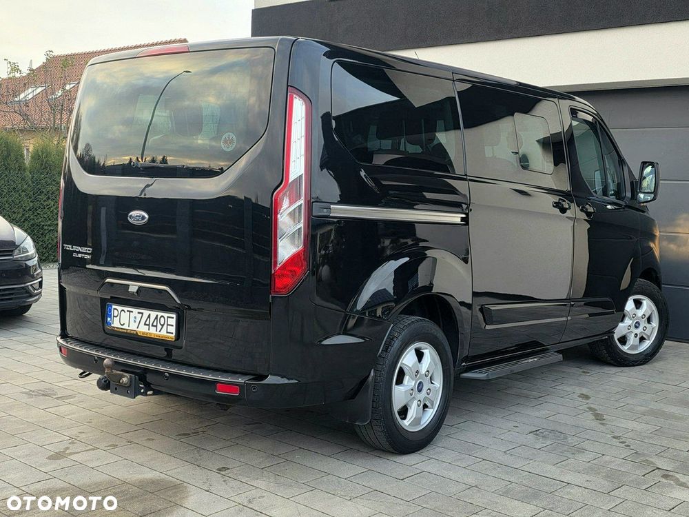 Ford Tourneo Custom - 3