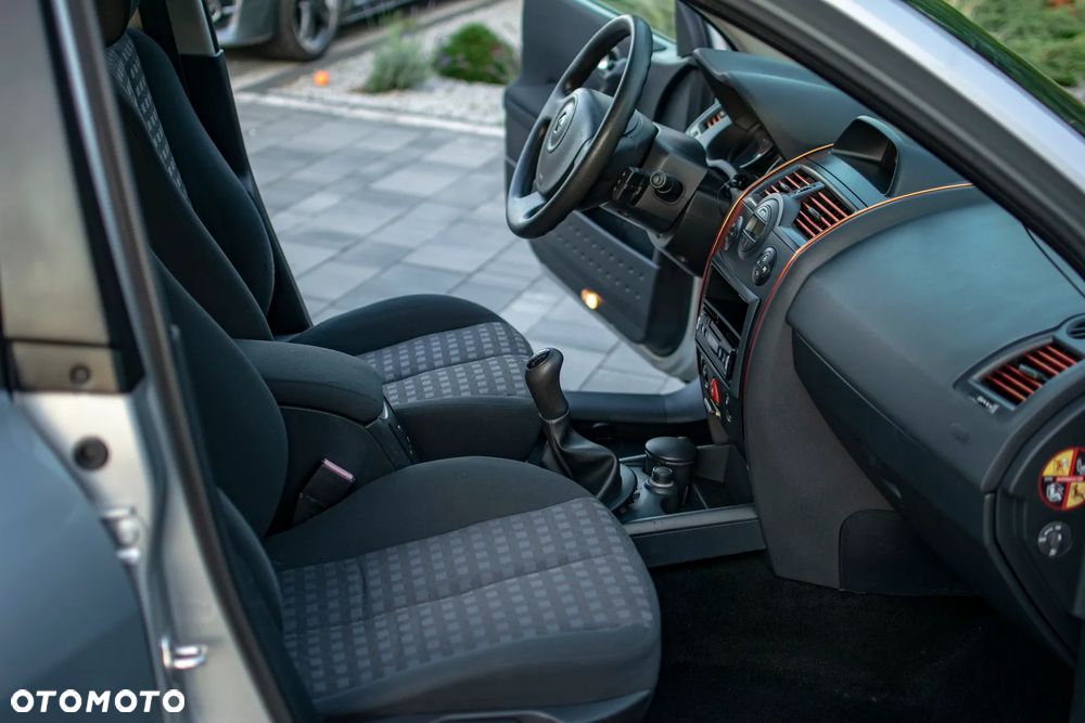 Renault Megane - 35