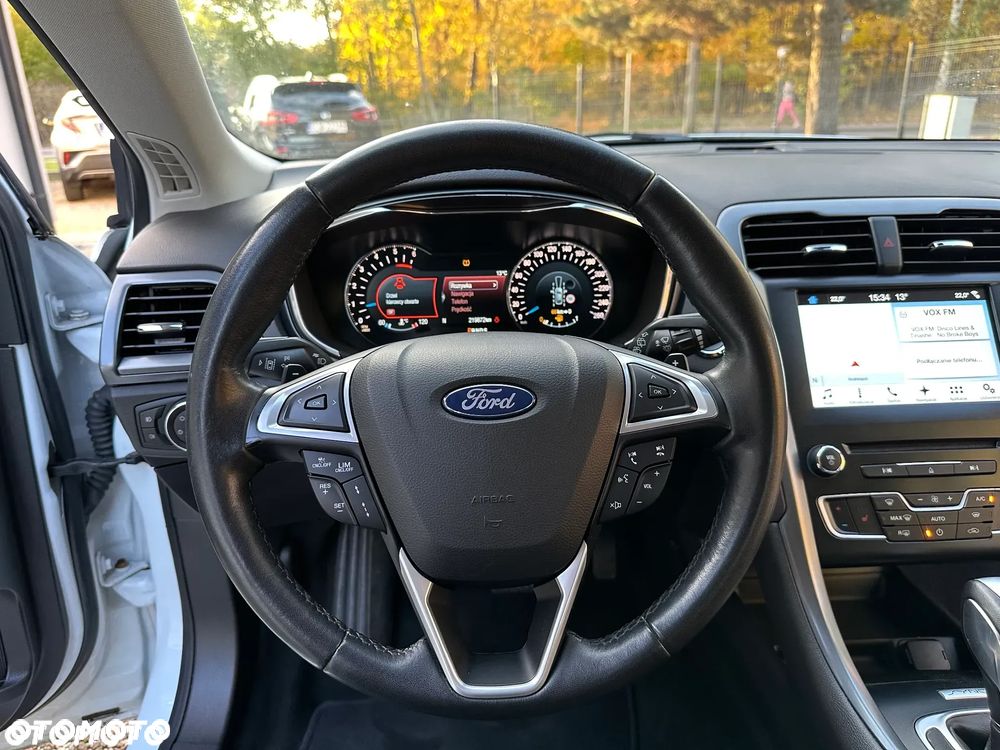 Ford Mondeo 2.0 TDCi Titanium PowerShift - 23