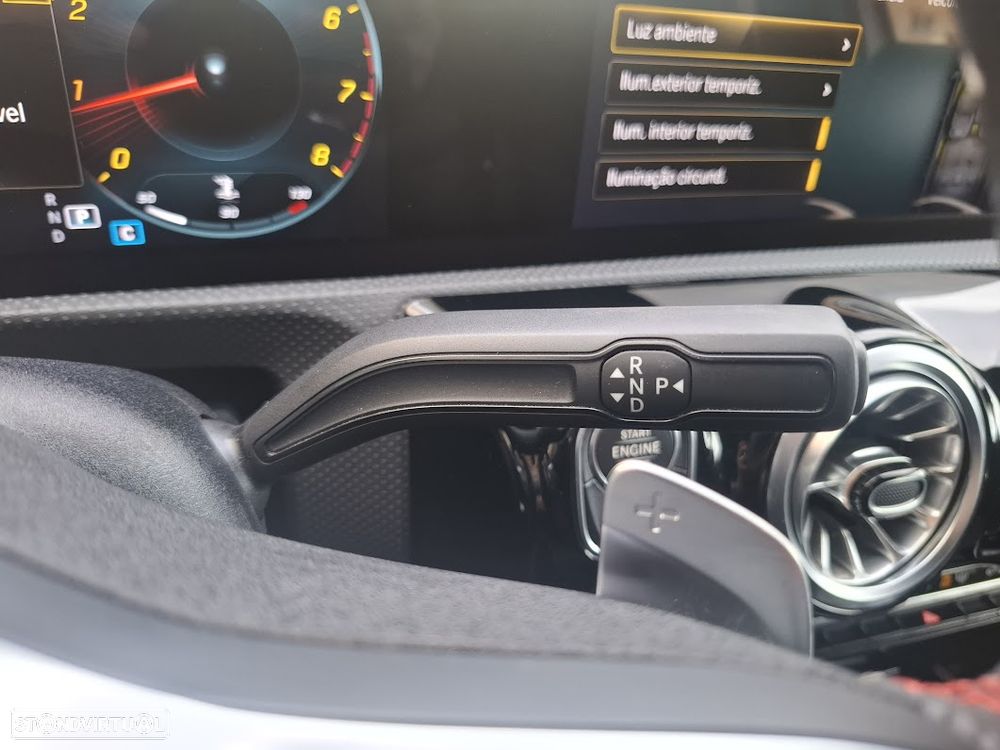 Mercedes-Benz A 200 7G-DCT AMG Line - 36