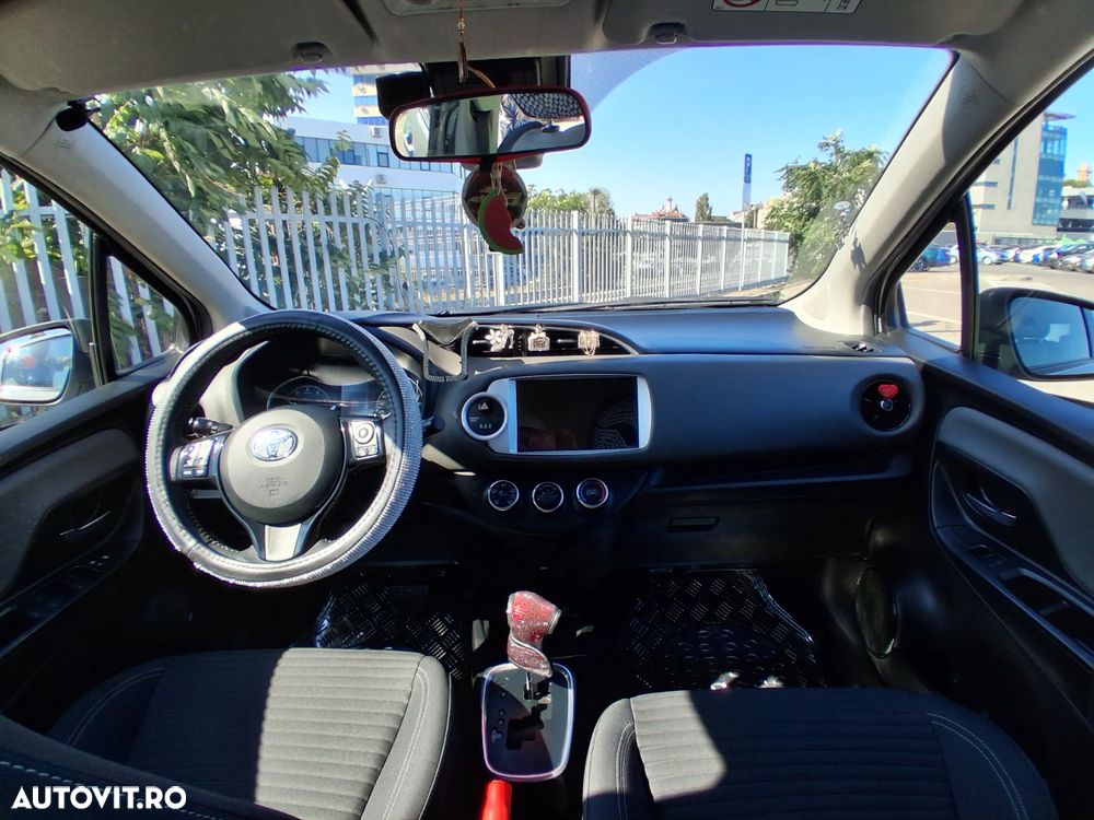 Toyota Yaris - 3