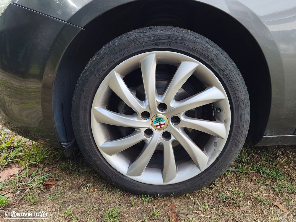 Alfa Romeo Giulietta 1.6 JTDM Distinctive - 7