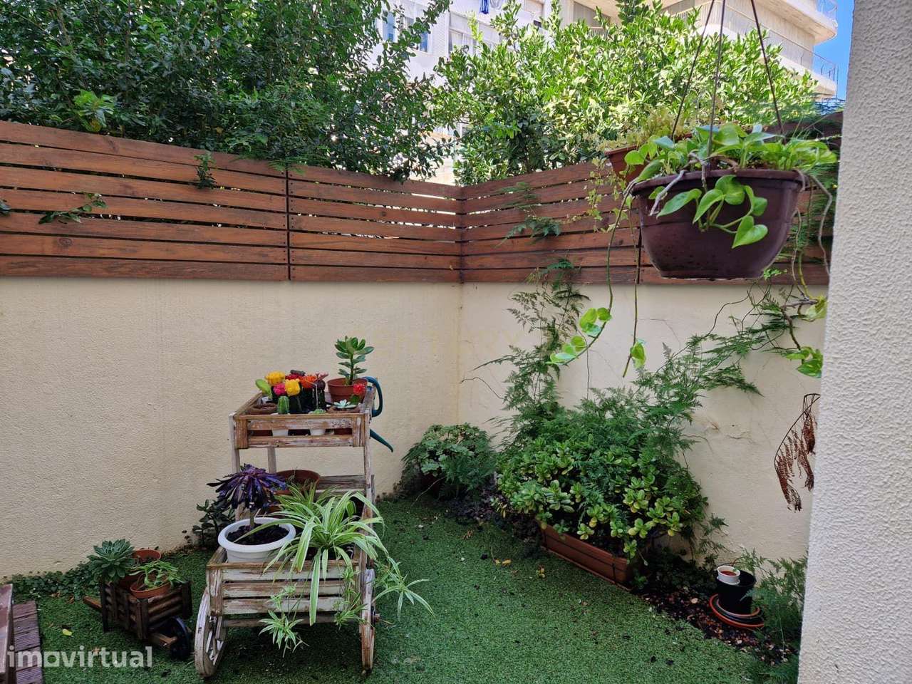 T2 em Campo de Ourique com Pátio de 23m² - Grande imagem: 2/25