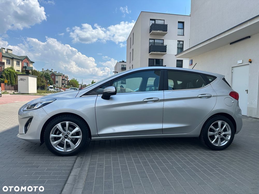 Ford Fiesta 1.1 S&S TITANIUM - 2