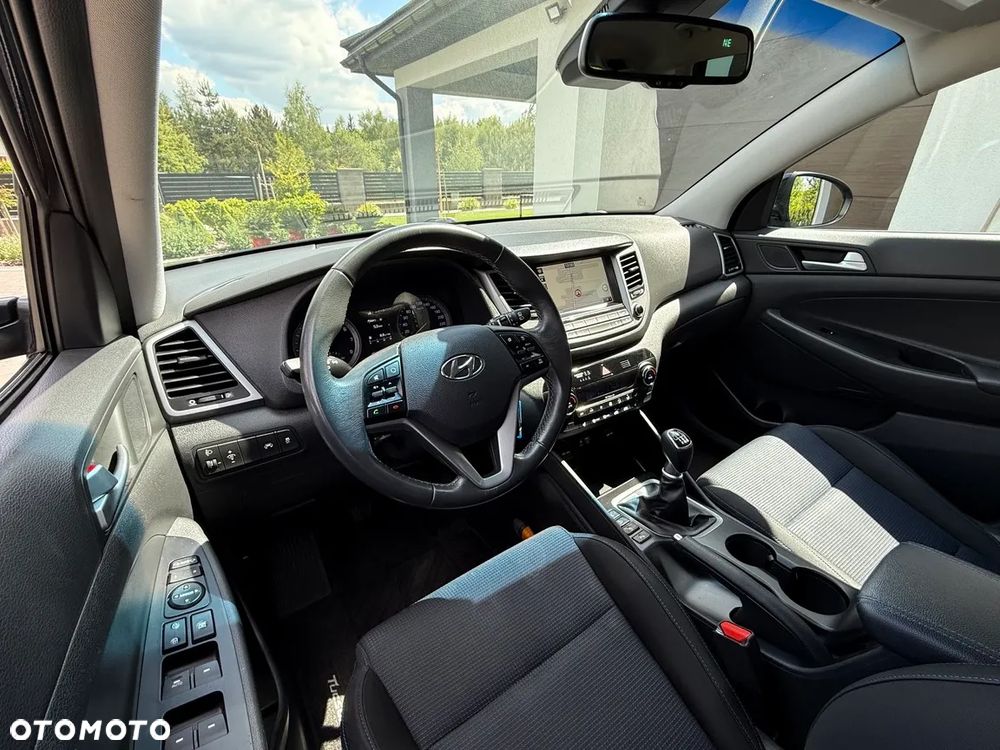 Hyundai Tucson 1.6 GDI BlueDrive Style 2WD - 13