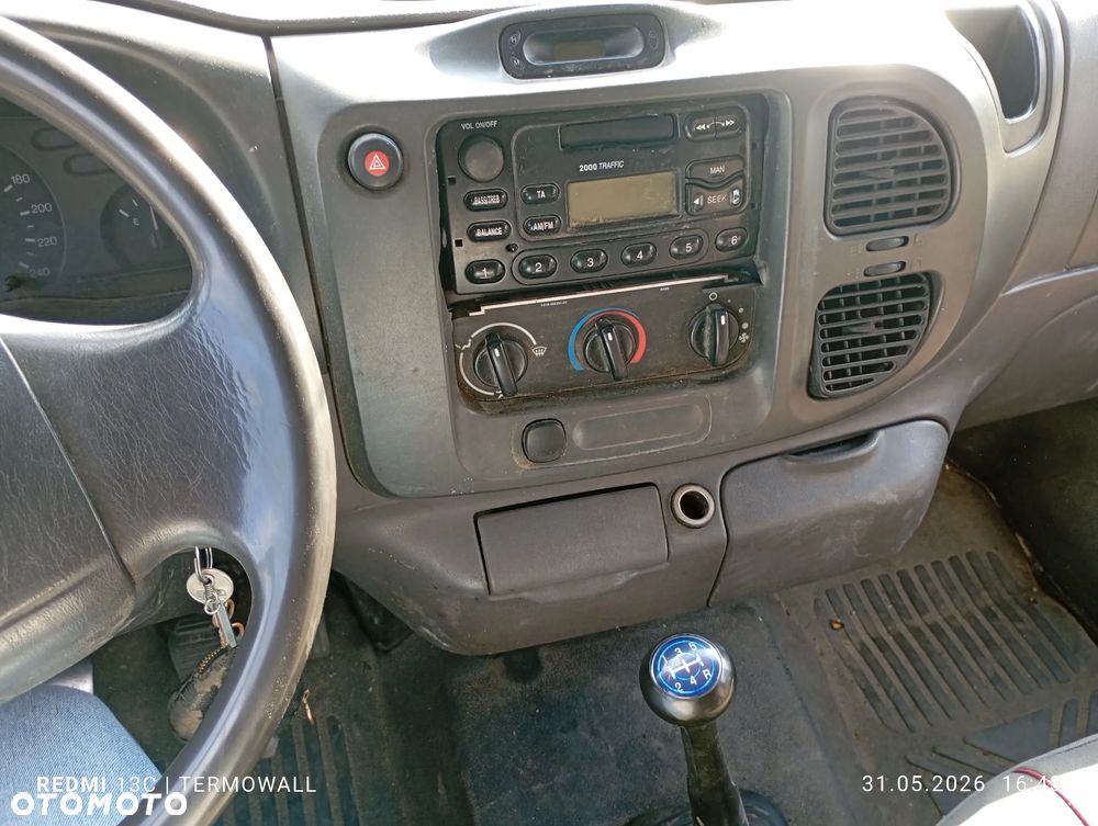 Ford Transit - 10