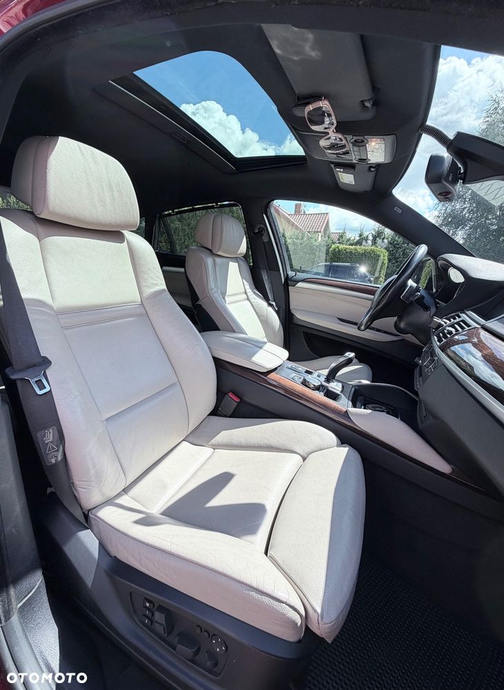 BMW X6 35i xDrive - 17