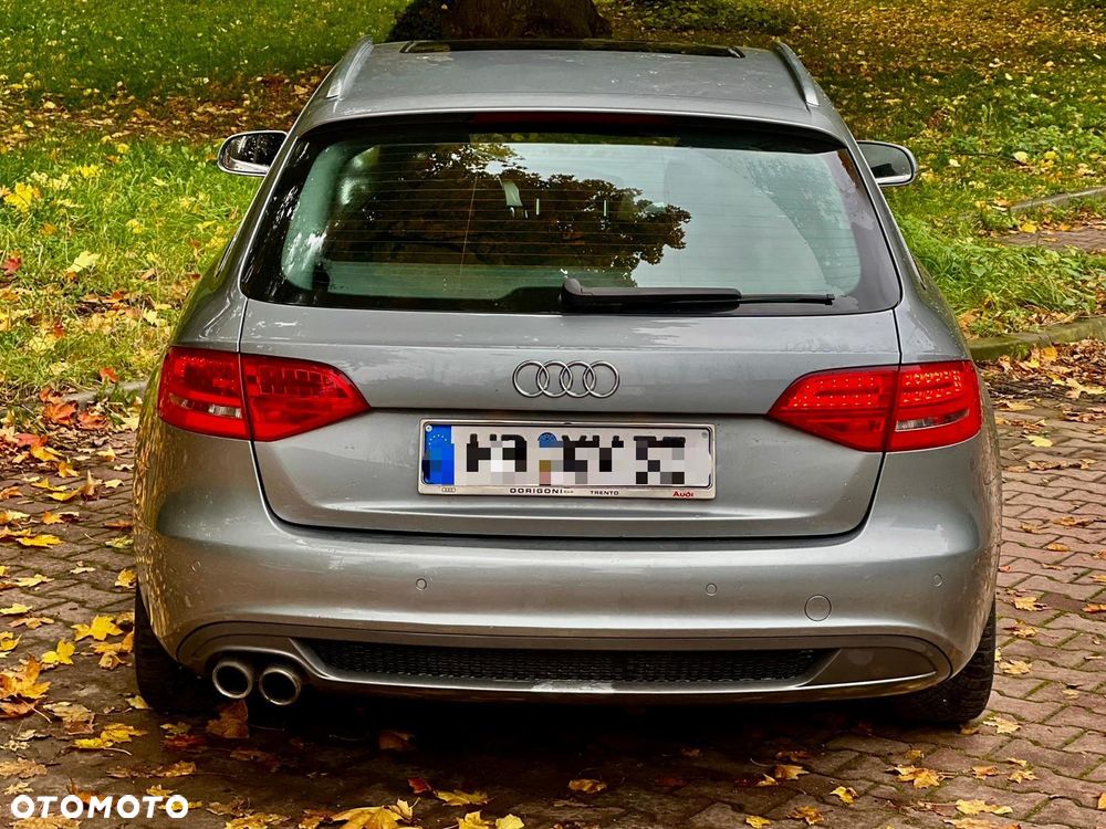 Audi A4 Avant 2.0 TDI DPF quattro S line Sportpaket (plus) - 4