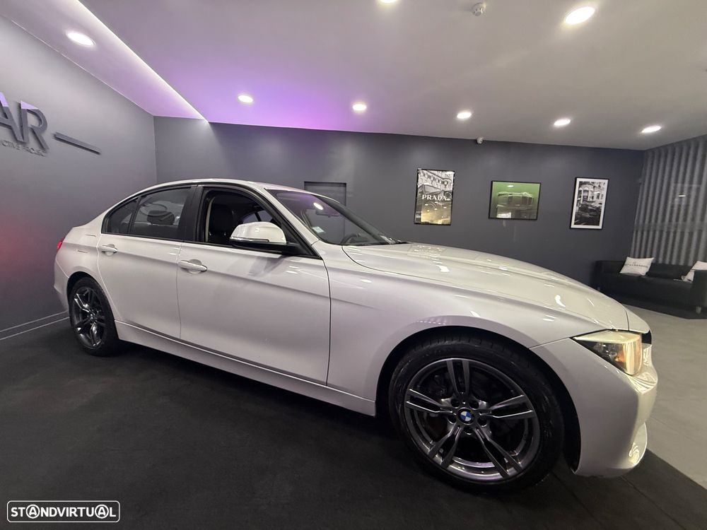 BMW 316 d Sport Line - 17