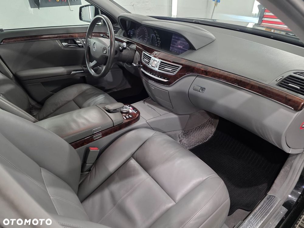 Mercedes-Benz Klasa S - 30