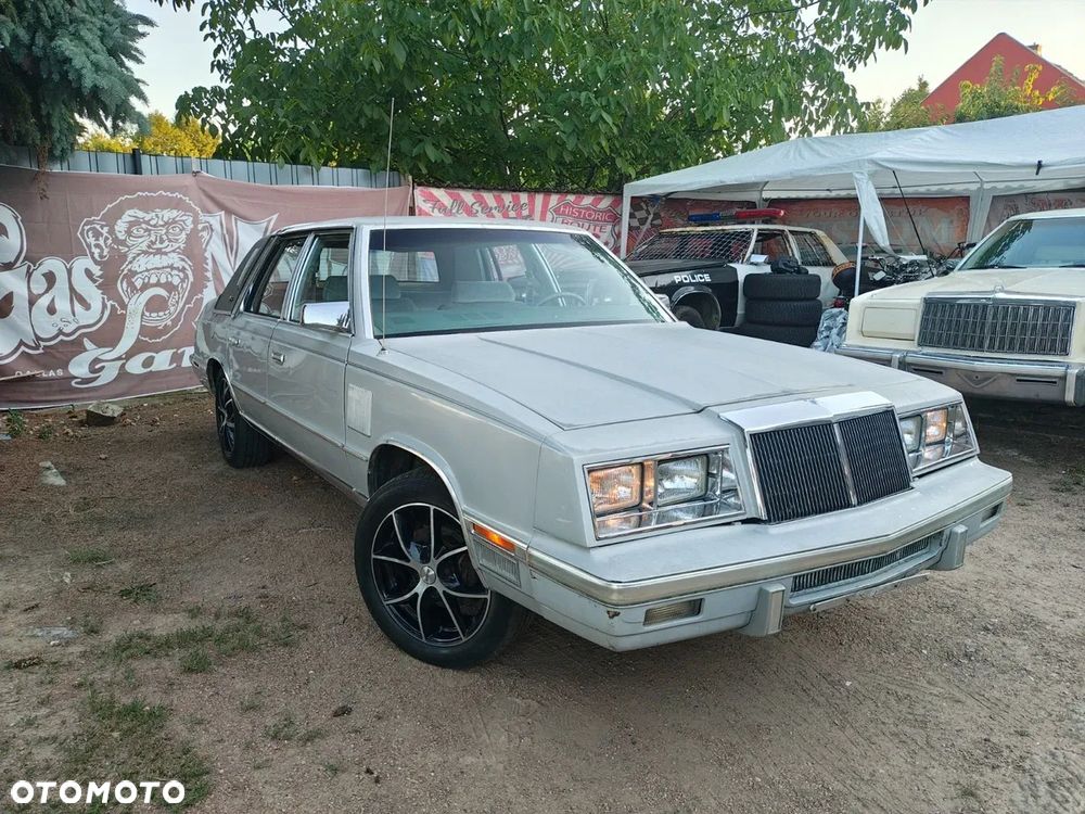 Chrysler New Yorker - 2