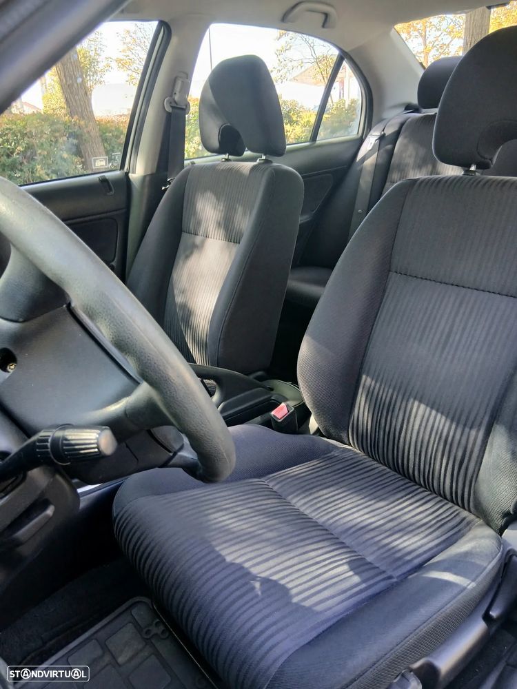 Honda Civic 1.4 LS AC - 8