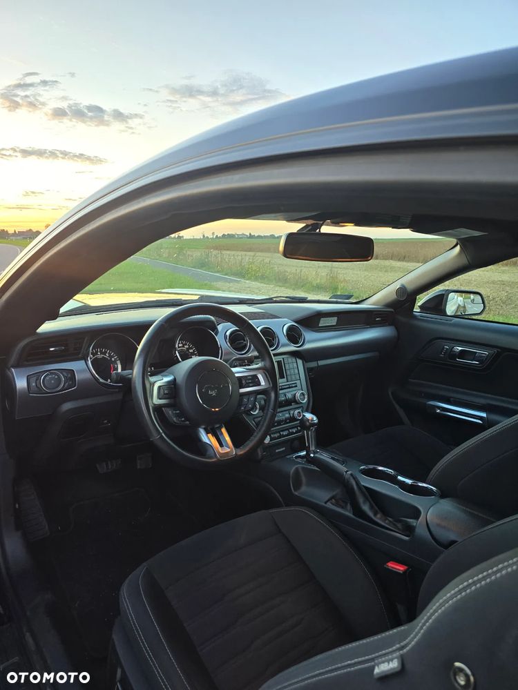 Ford Mustang 2.3 EcoBoost - 6