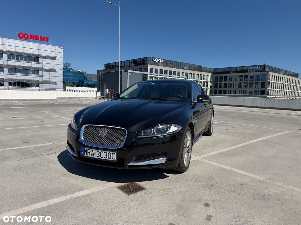 Jaguar XF 3.0 T AWD Premium Luxury - 1