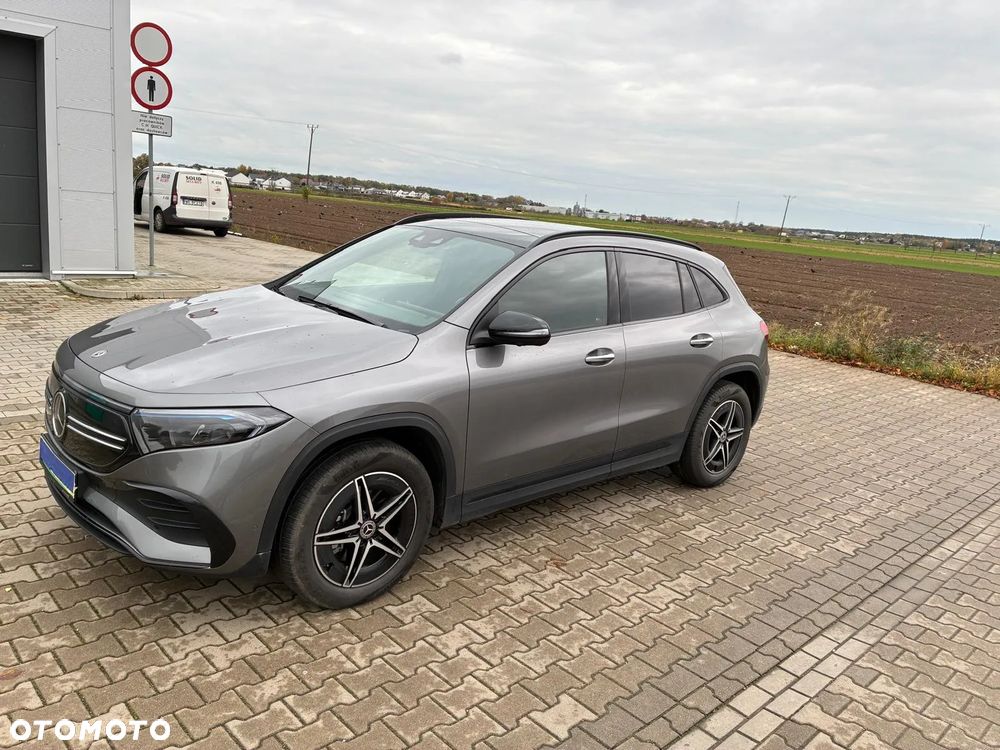Mercedes-Benz EQA 250 66.5kWh AMG Line - 1